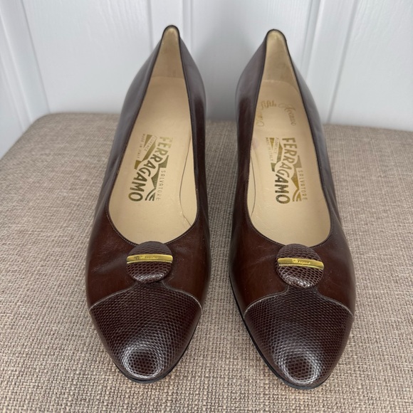 Salvatore Ferragamo Red Brown Leather Heels Women's Shoes Vintage size 9 - Picture 4 of 10